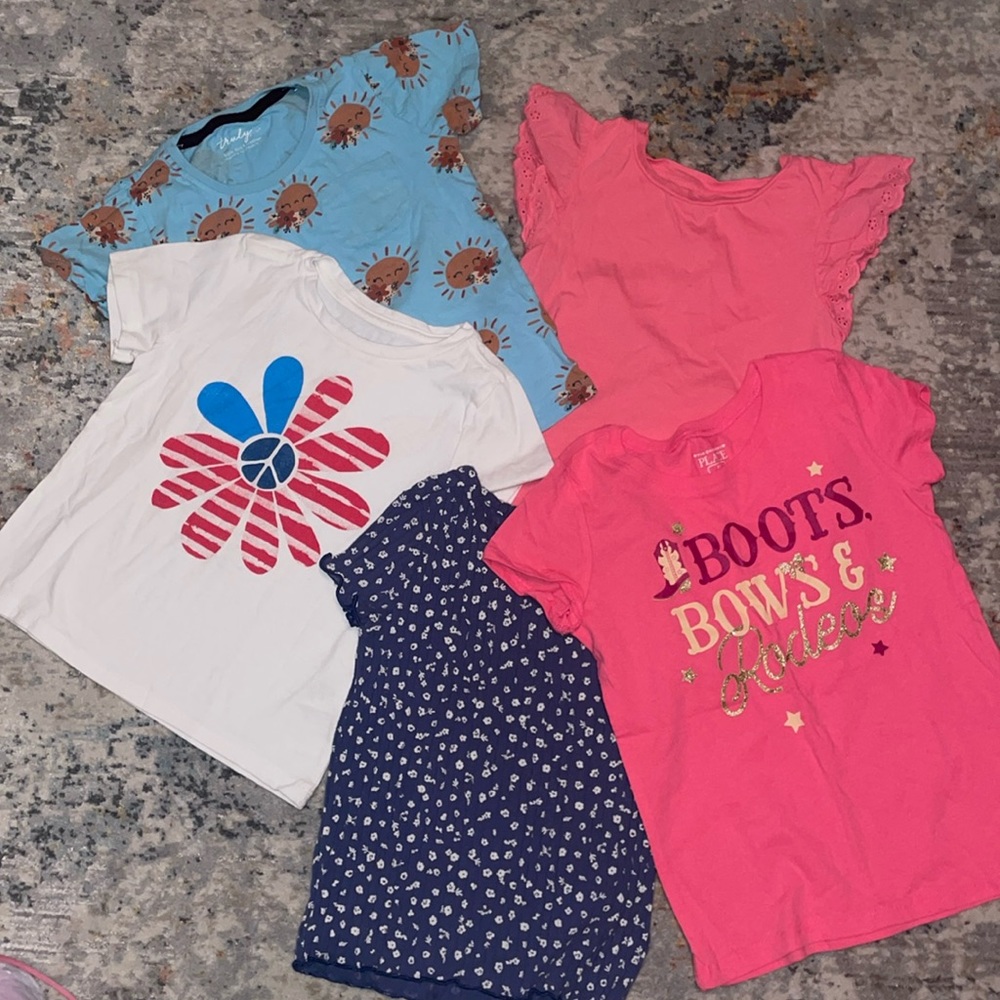 Girl Size 4-5 Short Sleeve Shirts
